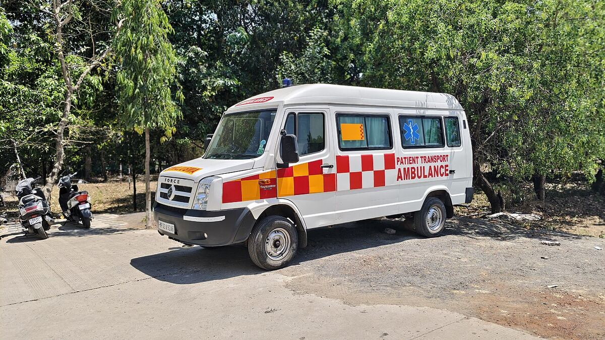 Dead Body Van / Hearse in Noida